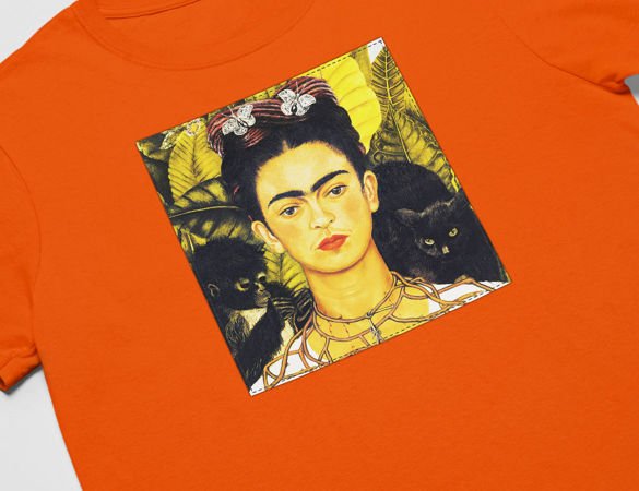 Koszulka z naszywką Autoportret z cierniowym naszyjnikiem i kolibrem Frida Kahlo