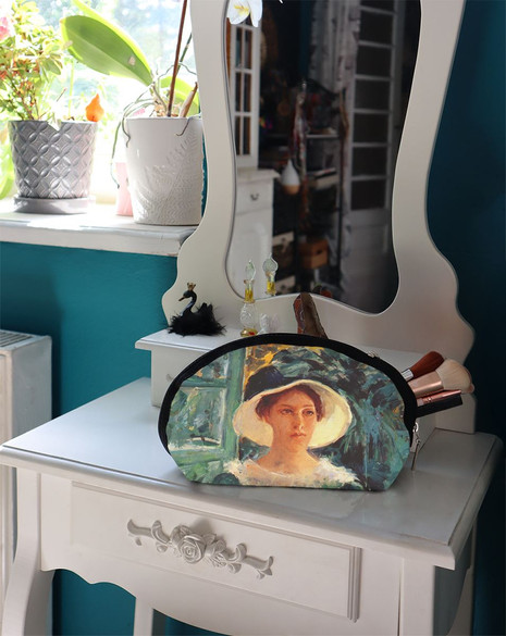 Kosmetyczka Młoda kobieta w ogrodzie Mary Cassatt