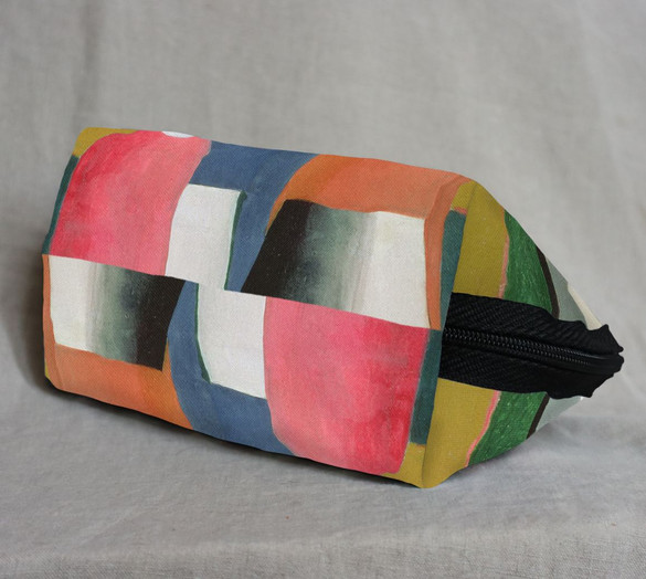 Kosmetyczka Trzy postacie kobiece Kazimir Severinovich Malevich