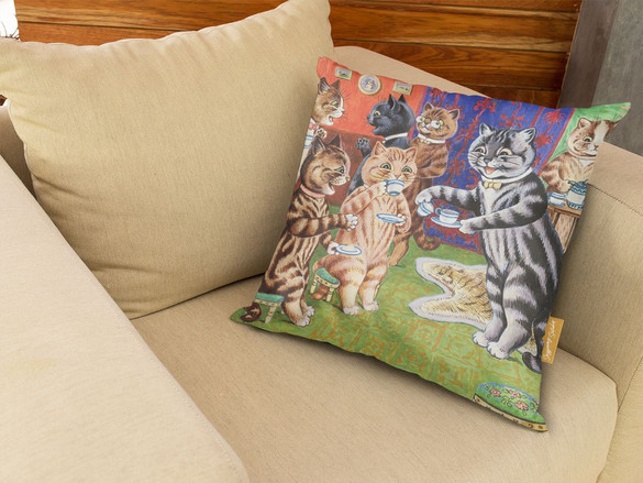 Poduszka Herbata dla kota Louis Wain