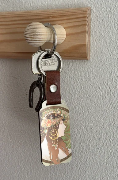 Brelok Bizantyjskie głowy: brunetka Alfons Mucha