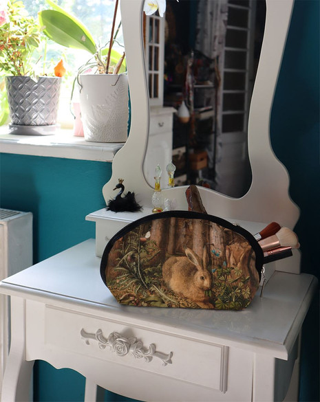 Kosmetyczka Zając w lesie Hans Hoffmann