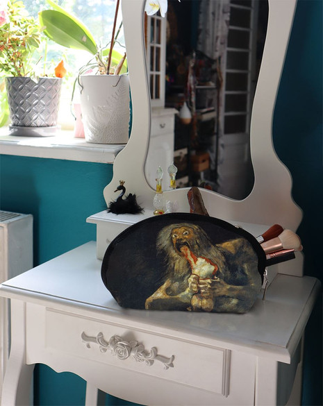 Kosmetyczka Saturn pożerający własne dzieci Francisco Goya