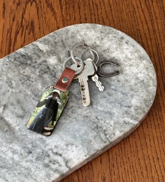 Brelok Bretońska dziewczyna Anna Bilińska-Bohdanowiczowa