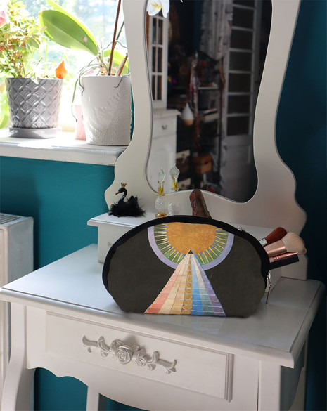 Kosmetyczka No. 1, Ołtarz Hilma af Klint