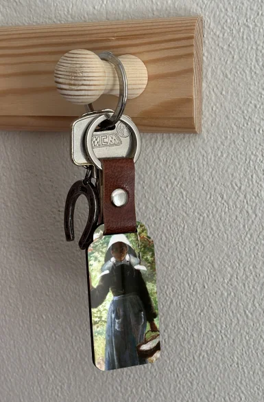 Brelok Bretońska dziewczyna Anna Bilińska-Bohdanowiczowa