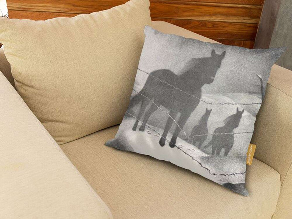 Poduszka February Grant Wood