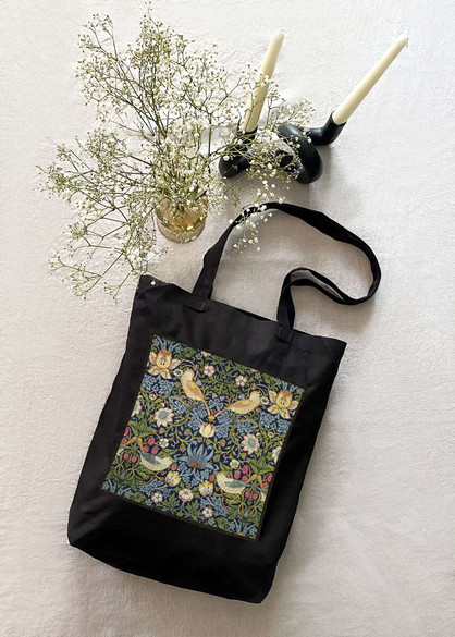 Torba z naszywką Kradzież truskawek William Morris