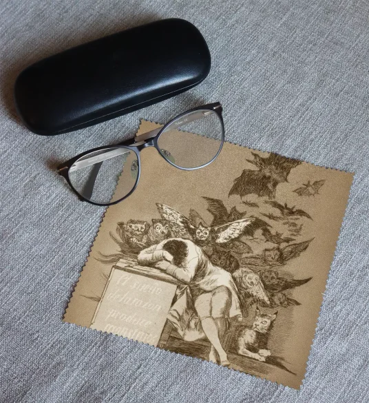 Ściereczka do okularów Gdy rozum śpi, budzą się demony Francisco Goya