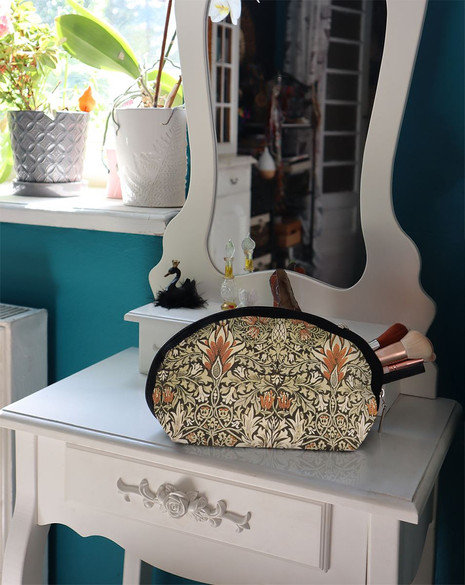 Kosmetyczka Główka węża William Morris