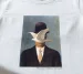 Koszulka z nadrukiem Mężczyzna w meloniku René Magritte