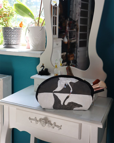 Kosmetyczka Łabędź, Nr 1 Hilma af Klint