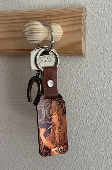 Brelok Job Alfons Mucha