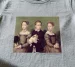 Koszulka z nadrukiem Troje dzieci z psem Sofonisba Anguissola