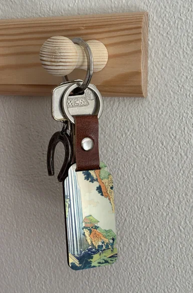 Brelok Wodospad Ono na drodze Kisokaidō Katsushika Hokusai