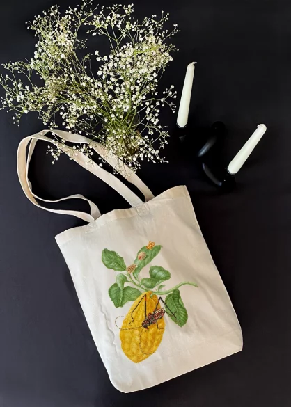 Torba bawełniana Cytryna z gąsienicą małpy i chrząszczem harlekin Maria Sibylla Merian