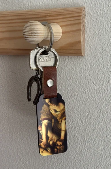 Brelok Judyta odcinająca głowę Holofornesowi Artemisia Gentileschi