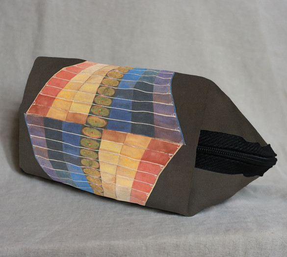 Kosmetyczka No. 1, Ołtarz Hilma af Klint