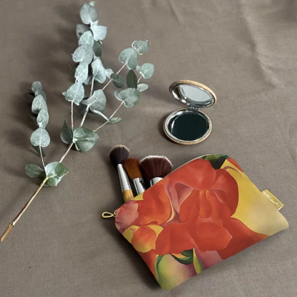 Kosmetyczka mini czerwona kanna Georgia O’Keeffe