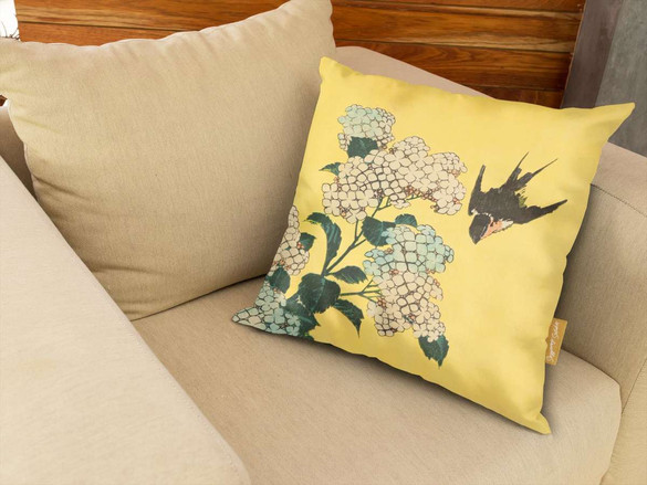 Poduszka Hortensja i Jaskółka Katsushika Hokusai