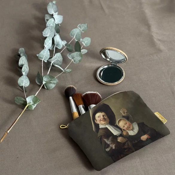 Kosmetyczka mini Chłopiec i dziewczynka z kotem i węgorzem Judith Leyster