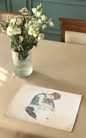 Podkładka na stół Siedząca kobieta z podniesionym kolanem Egon Schiele