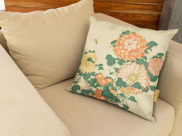 Poduszka Chryzantemy i pszczoła Katsushika Hokusai