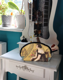 Kosmetyczka Róża Saronu Józef Mehoffer