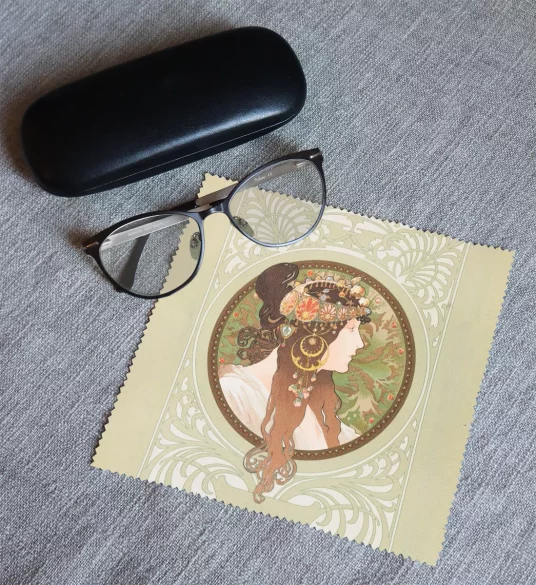 Ściereczka do okularów Bizantyjskie głowy: brunetka Alfons Mucha