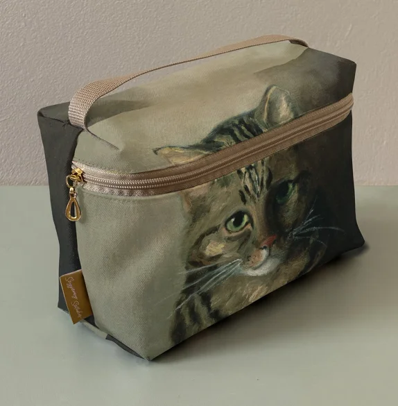 Kosmetyczka kuferek Studium głowy kota tabby Louis Wain