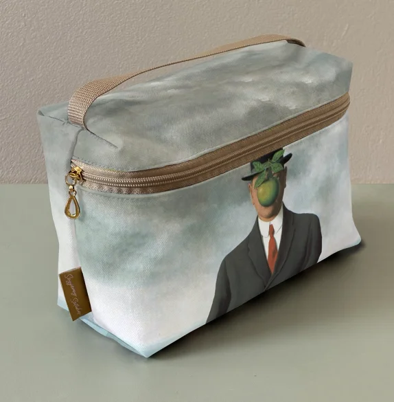 Kosmetyczka kuferek Syn człowieczy René Magritte