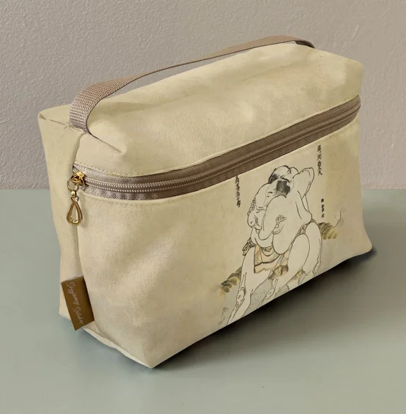 Kosmetyczka kuferek Zapaśnicy sumo Uzugafuchi Kandayu i Takasaki Ichijuro Katsushika Hokusai