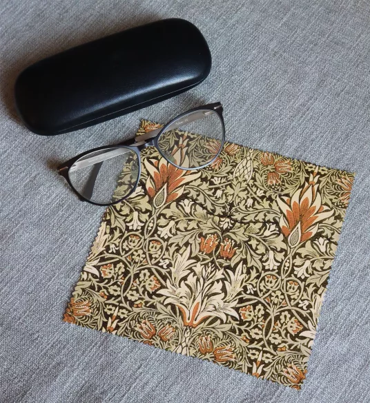 Ściereczka do okularów Główka węża William Morris