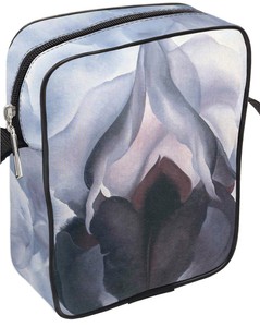 Torba listonoszka Czarna Iris III Georgia O’Keeffe